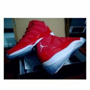 Meet your Posher, Amory